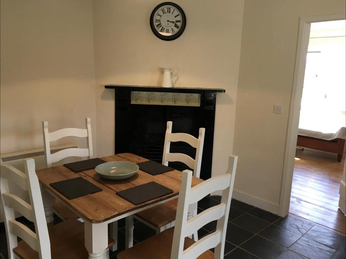 Cosy Arts & Crafts Cottage With Stunning Views ブレコン エクステリア 写真